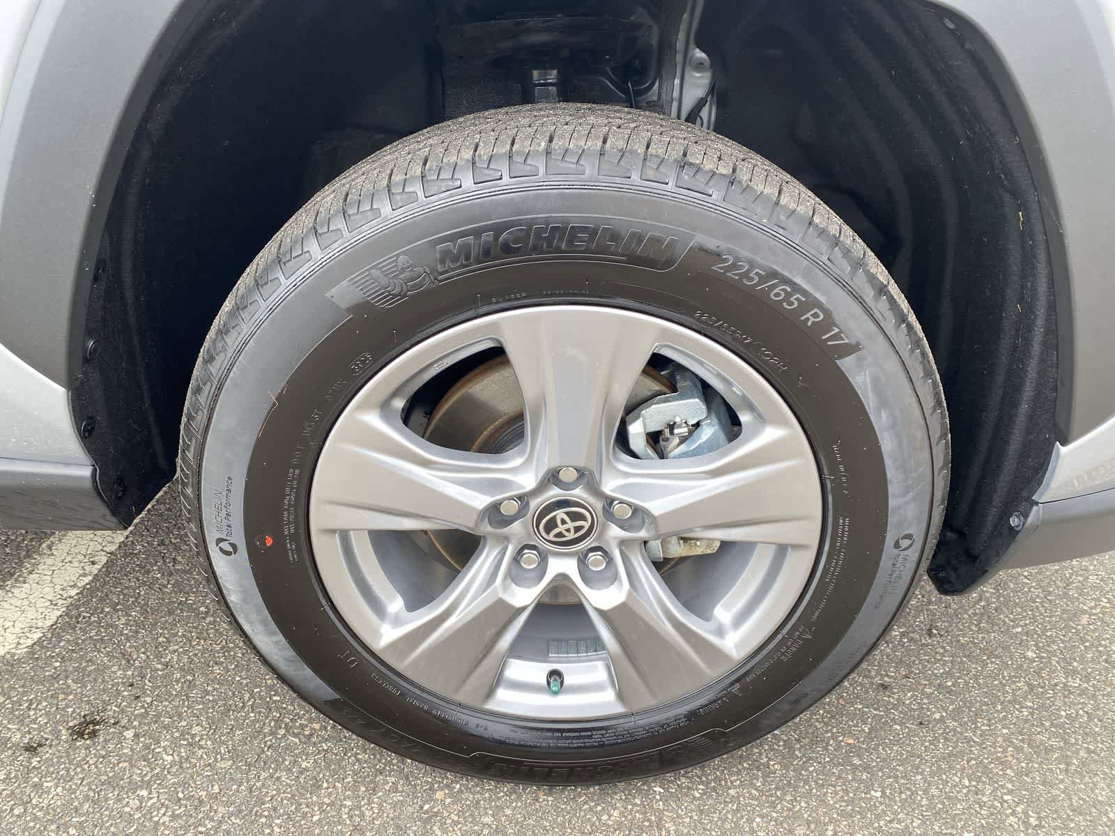 Thumbnail: 2025 Toyota RAV4 - 26