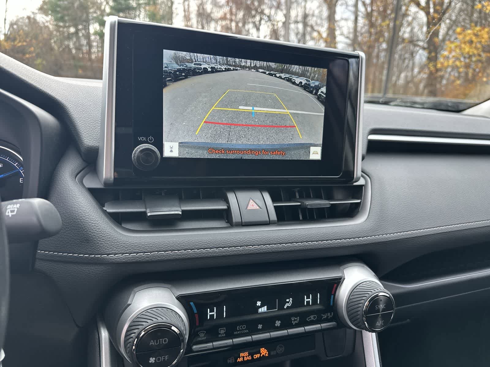 Thumbnail: 2025 Toyota RAV4 - 20