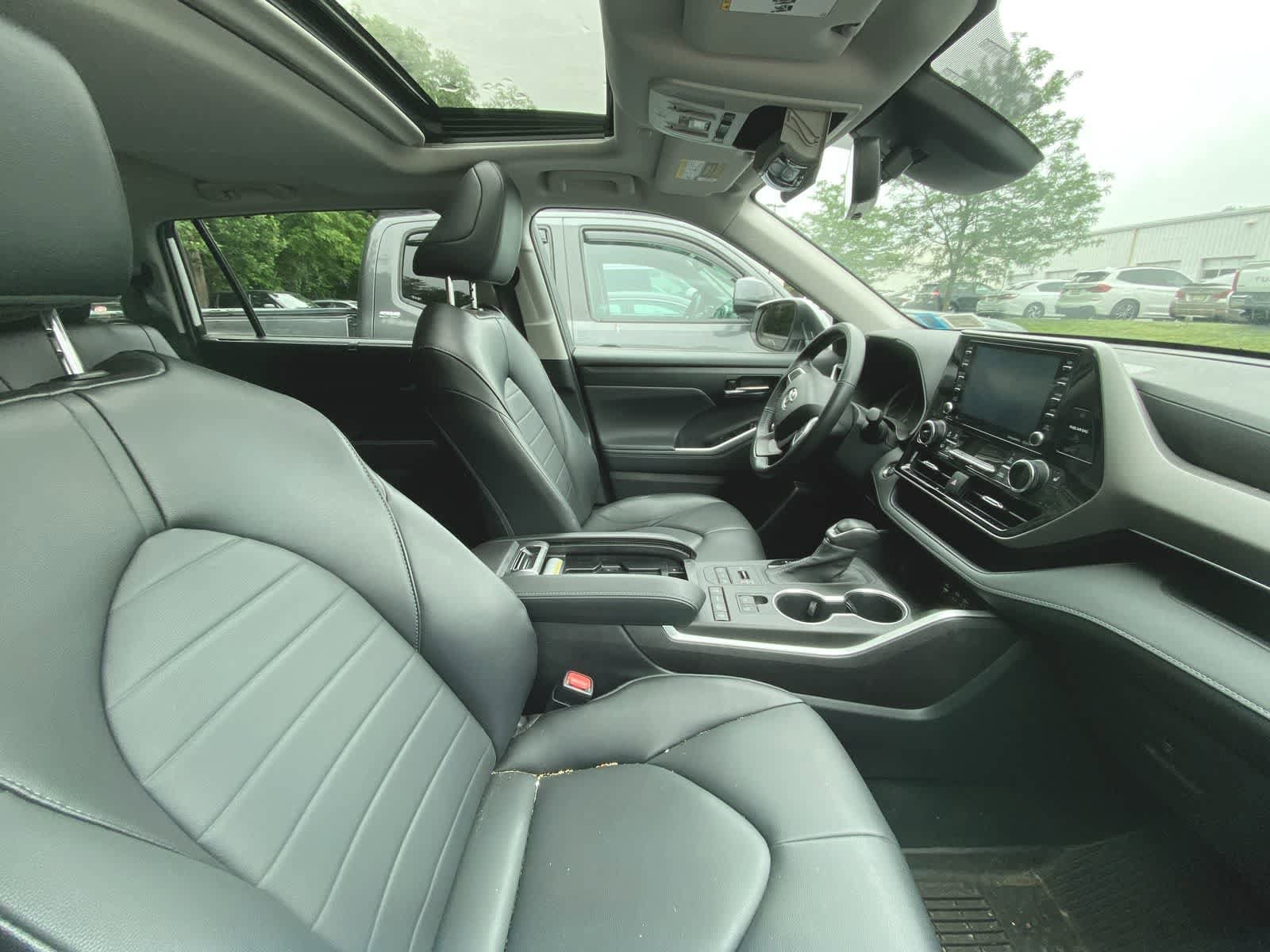 2022 Toyota Highlander XLE 5
