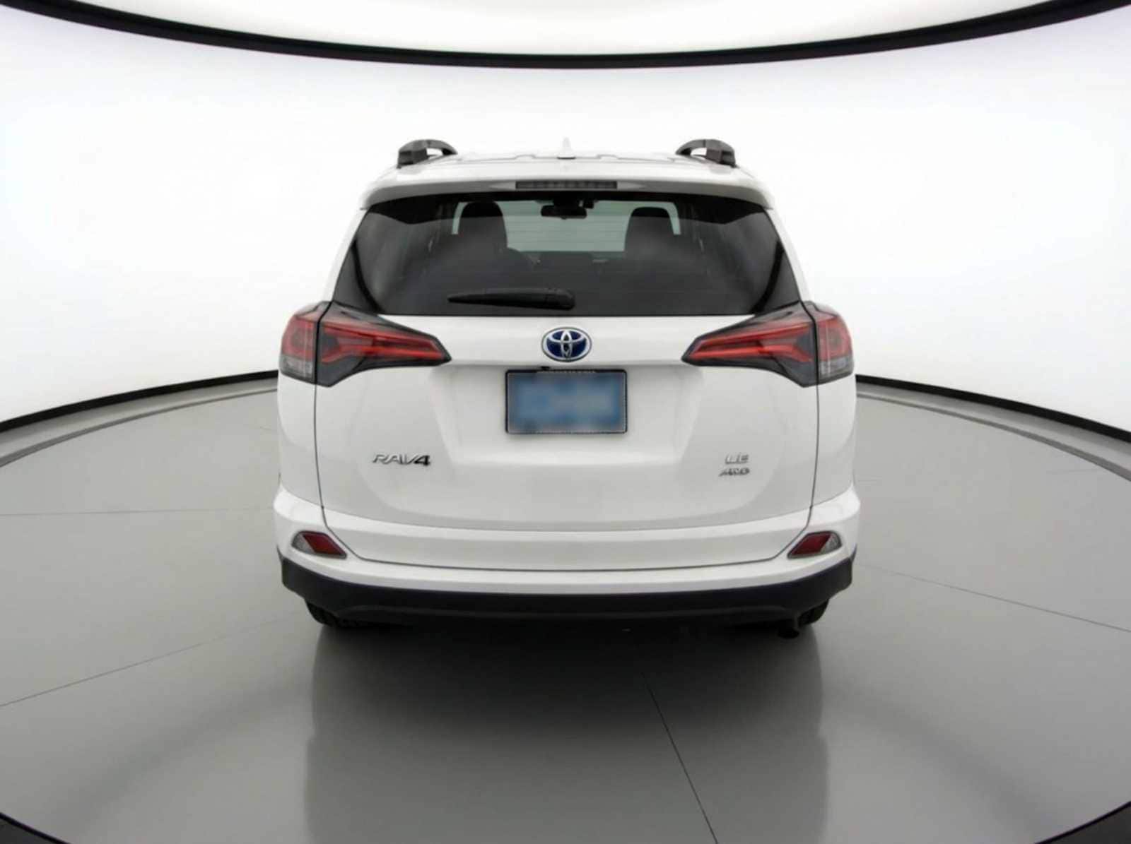 Thumbnail: 2018 Toyota RAV4 - 5