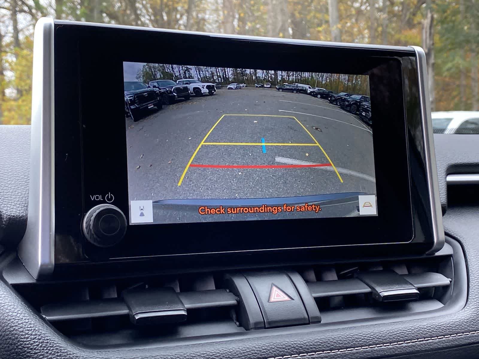 Thumbnail: 2025 Toyota RAV4 - 34