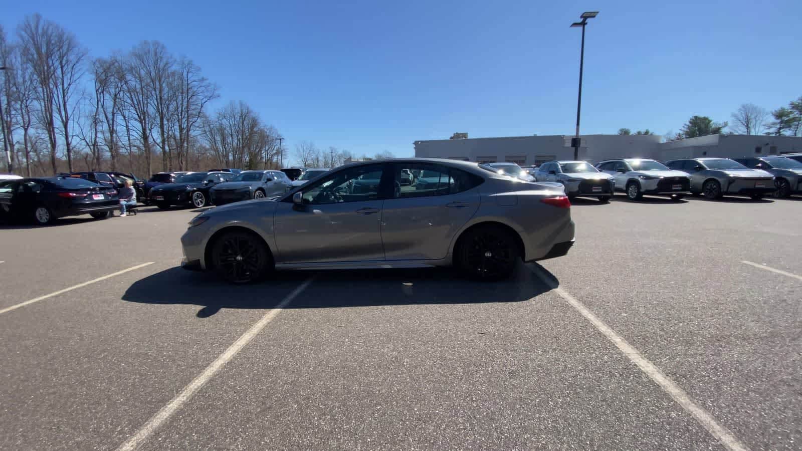 Thumbnail: 2025 Toyota Camry - 8