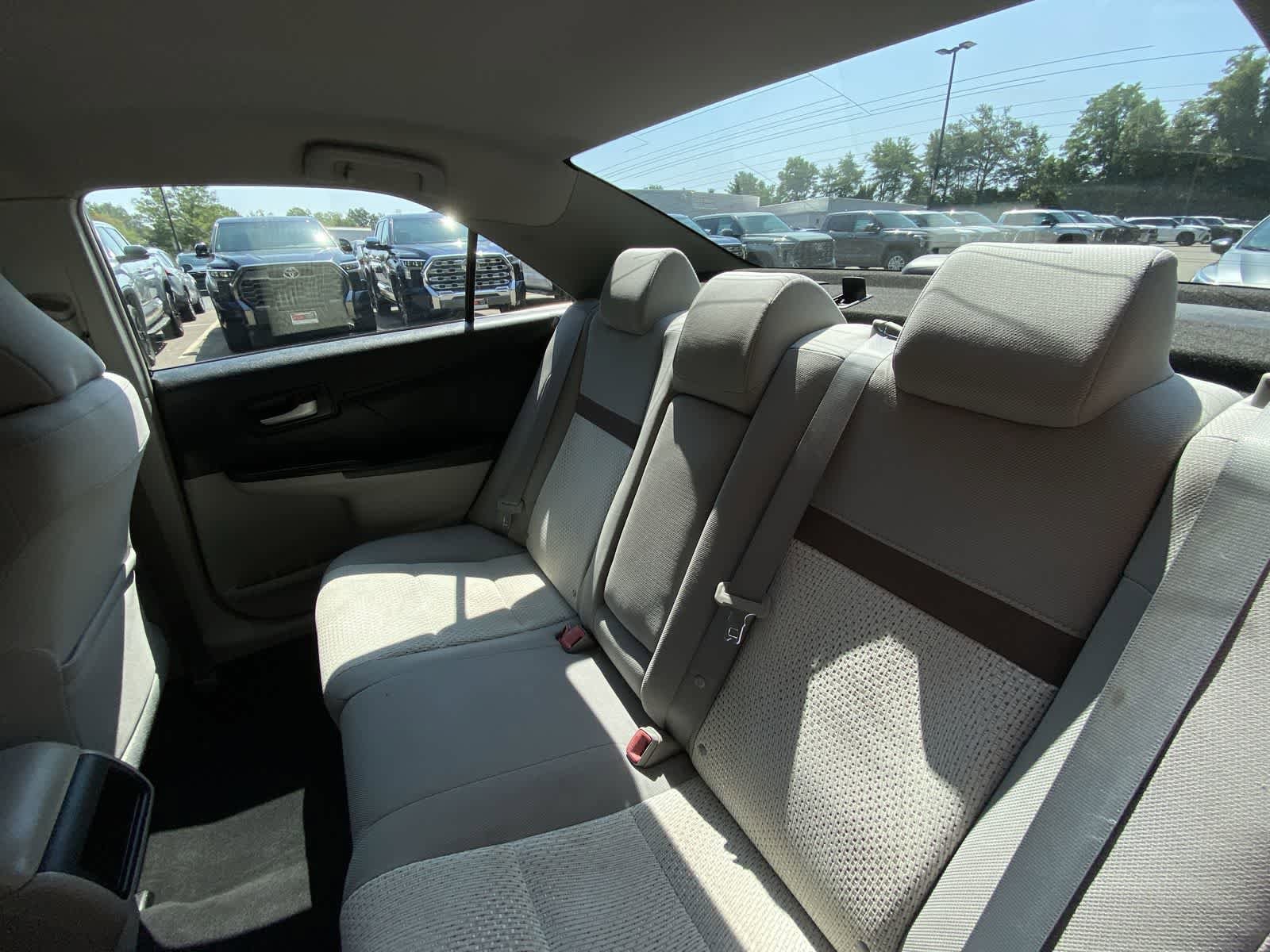 Thumbnail: 2013 Toyota Camry - 22