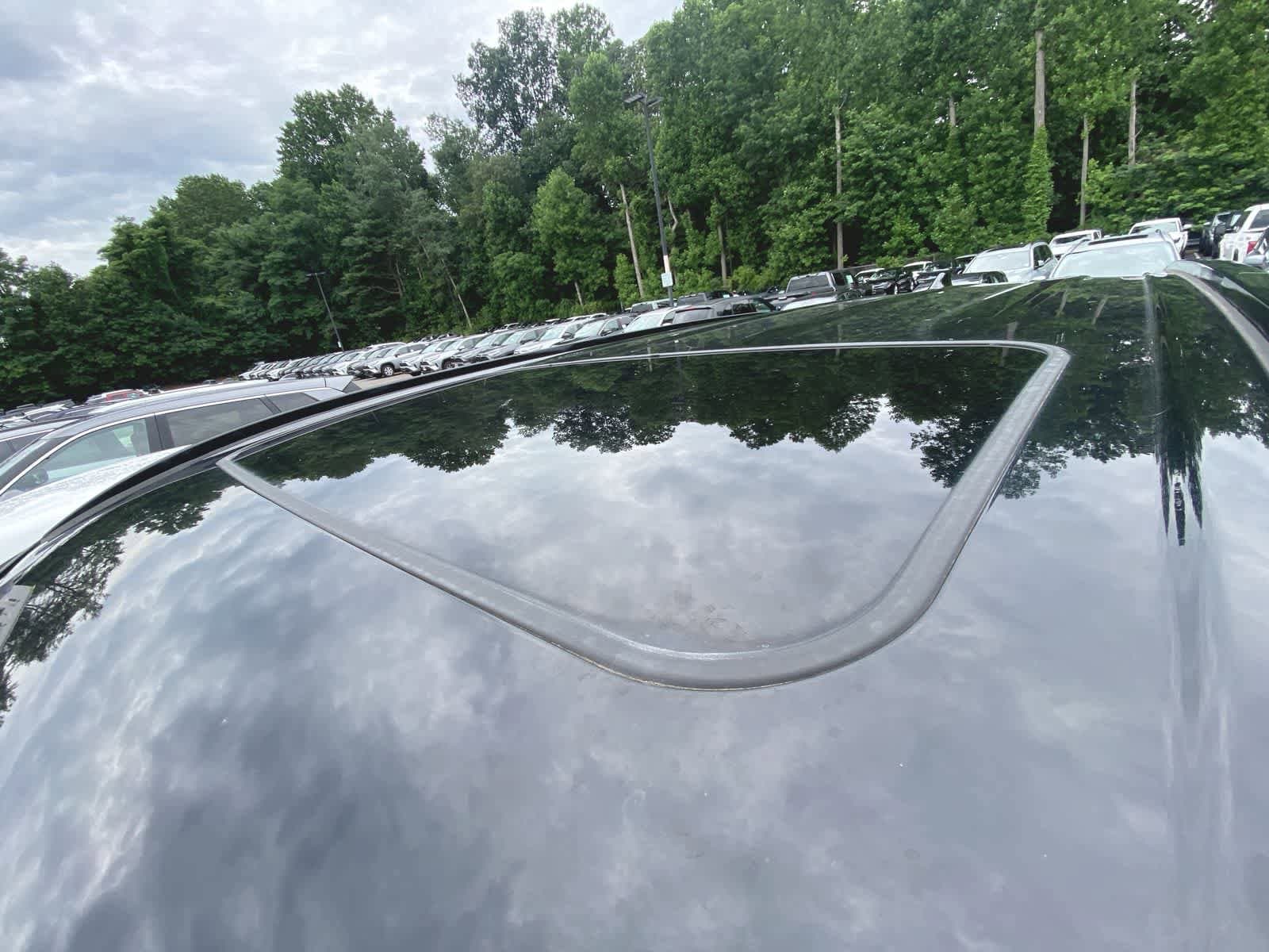 Thumbnail: 2024 Toyota Highlander - 9