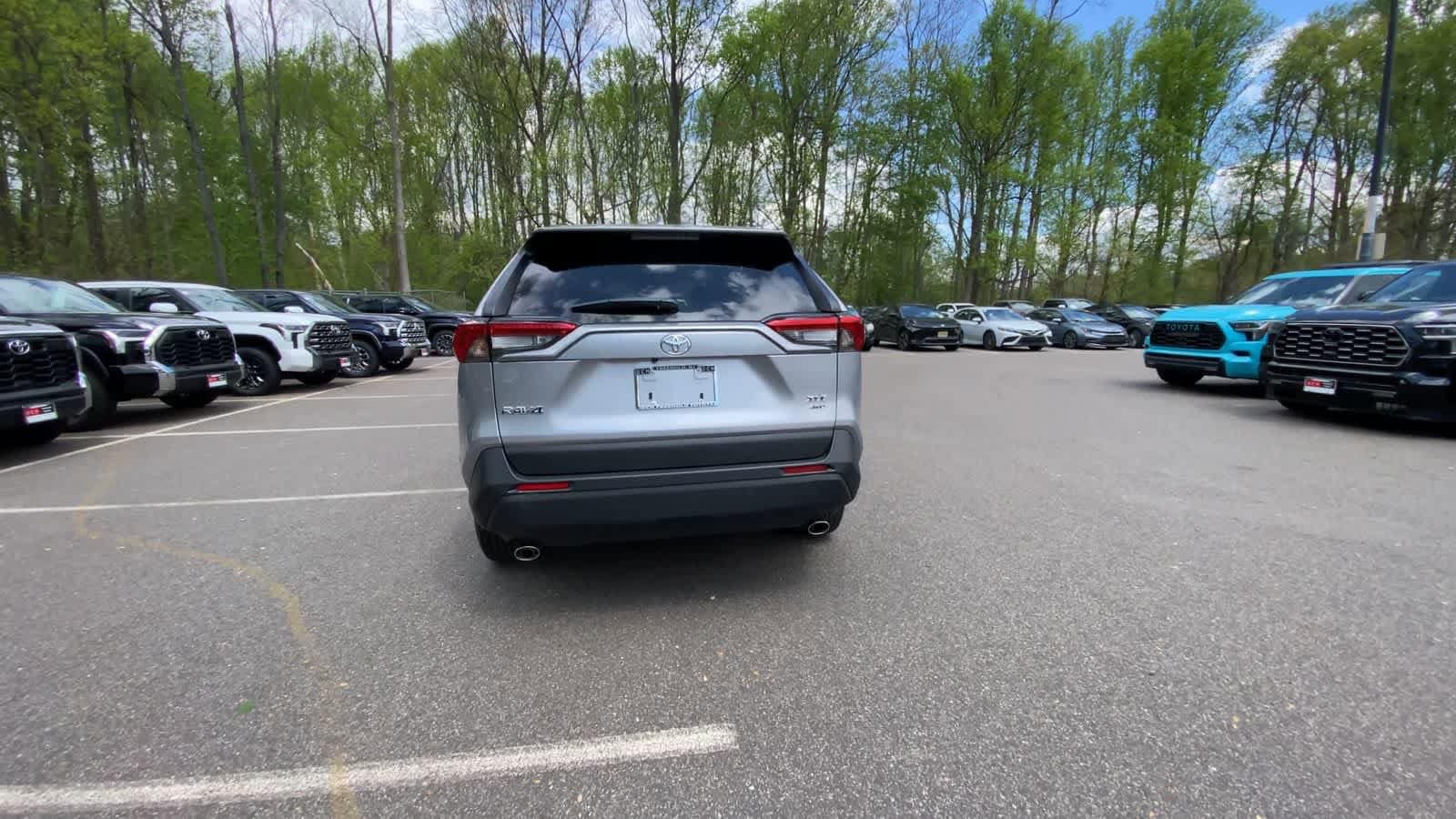 Thumbnail: 2025 Toyota RAV4 - 7