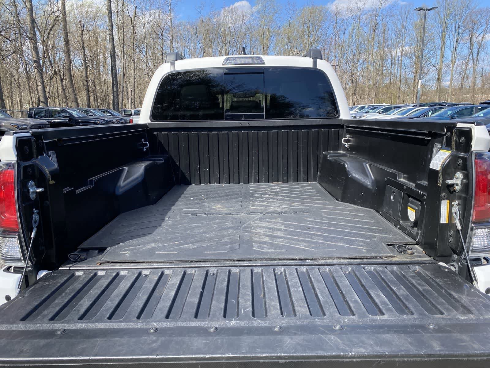 Thumbnail: 2021 Toyota Tacoma - 12