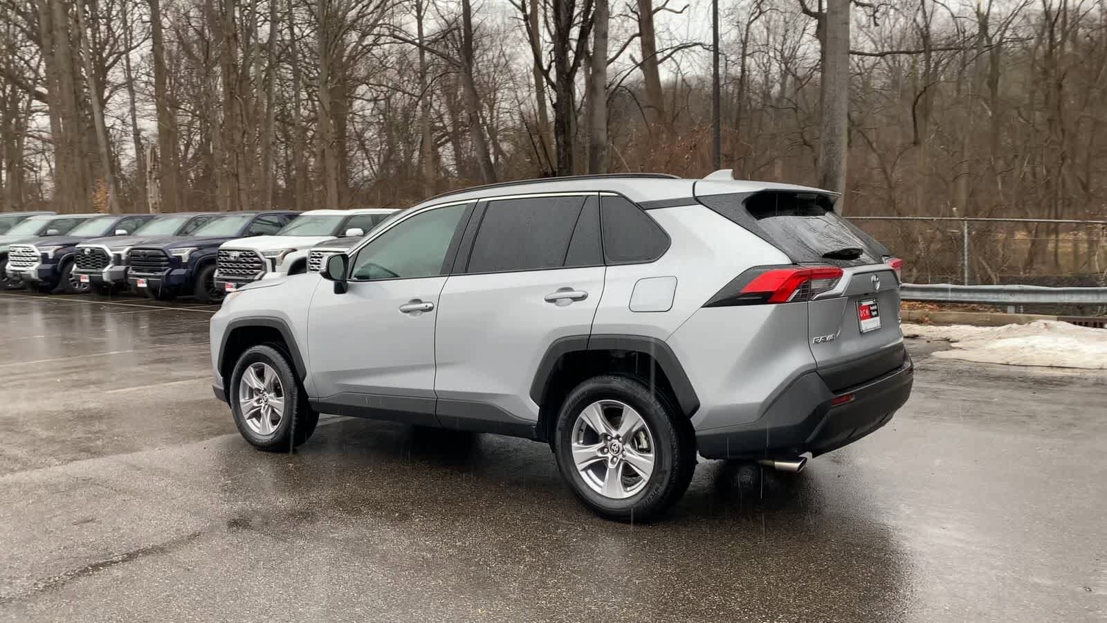 Thumbnail: 2025 Toyota RAV4 - 10