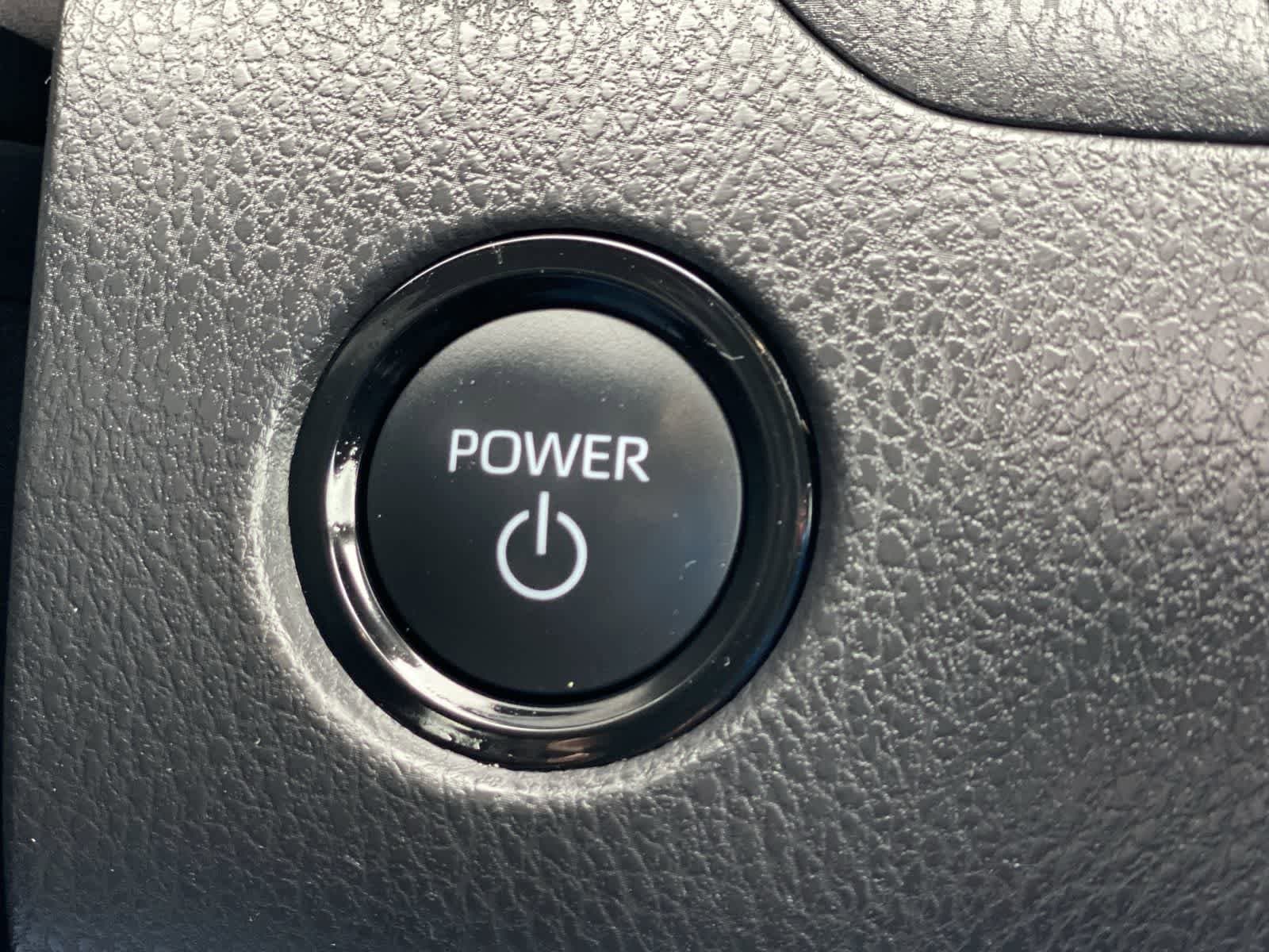 Thumbnail: 2025 Toyota Camry - 34