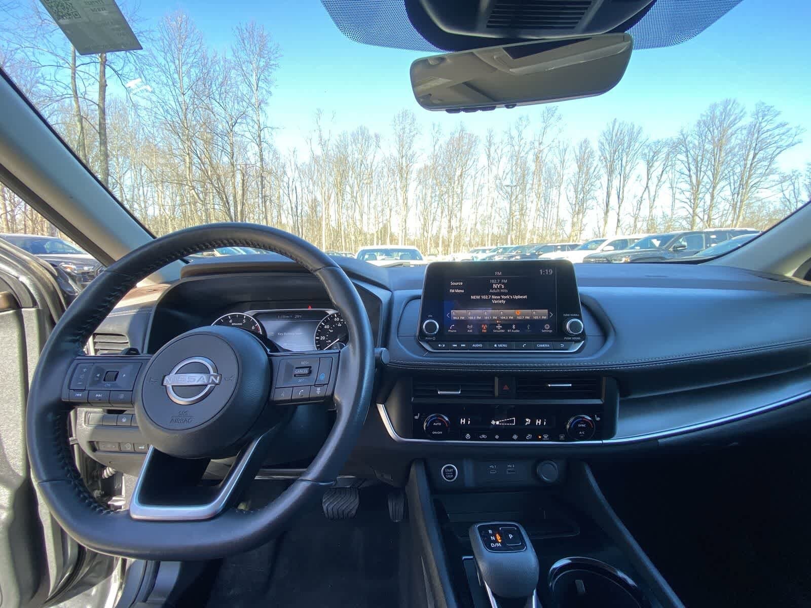 Thumbnail: 2023 Nissan Rogue - 32