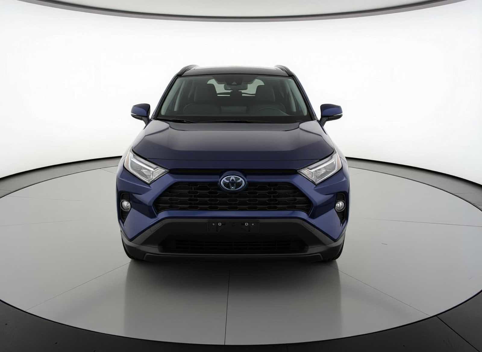 Used 2023 Toyota RAV4 XLE with VIN 2T3P1RFV4PW384468 for sale in Kansas City