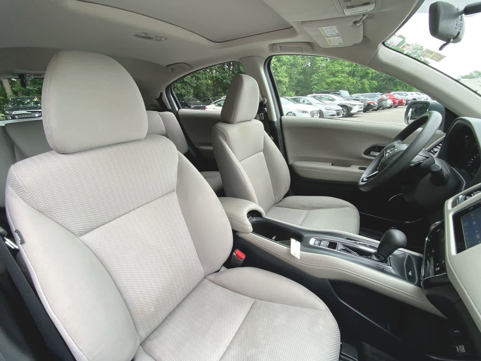 Thumbnail: 2018 Honda HR-V - 22