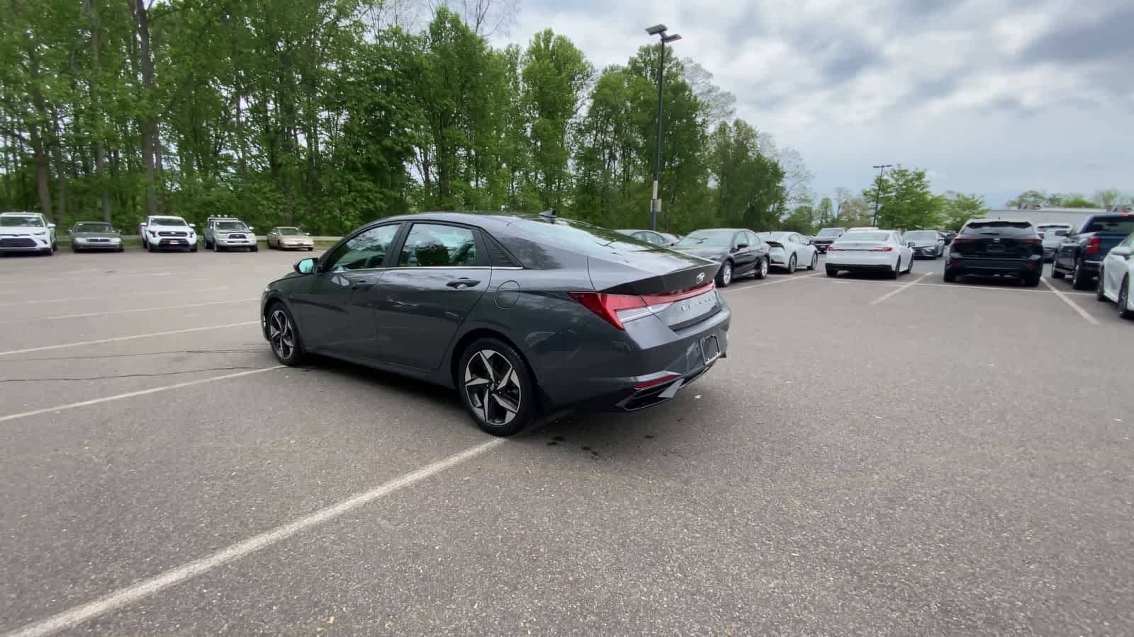 Thumbnail: 2023 Hyundai Elantra - 6