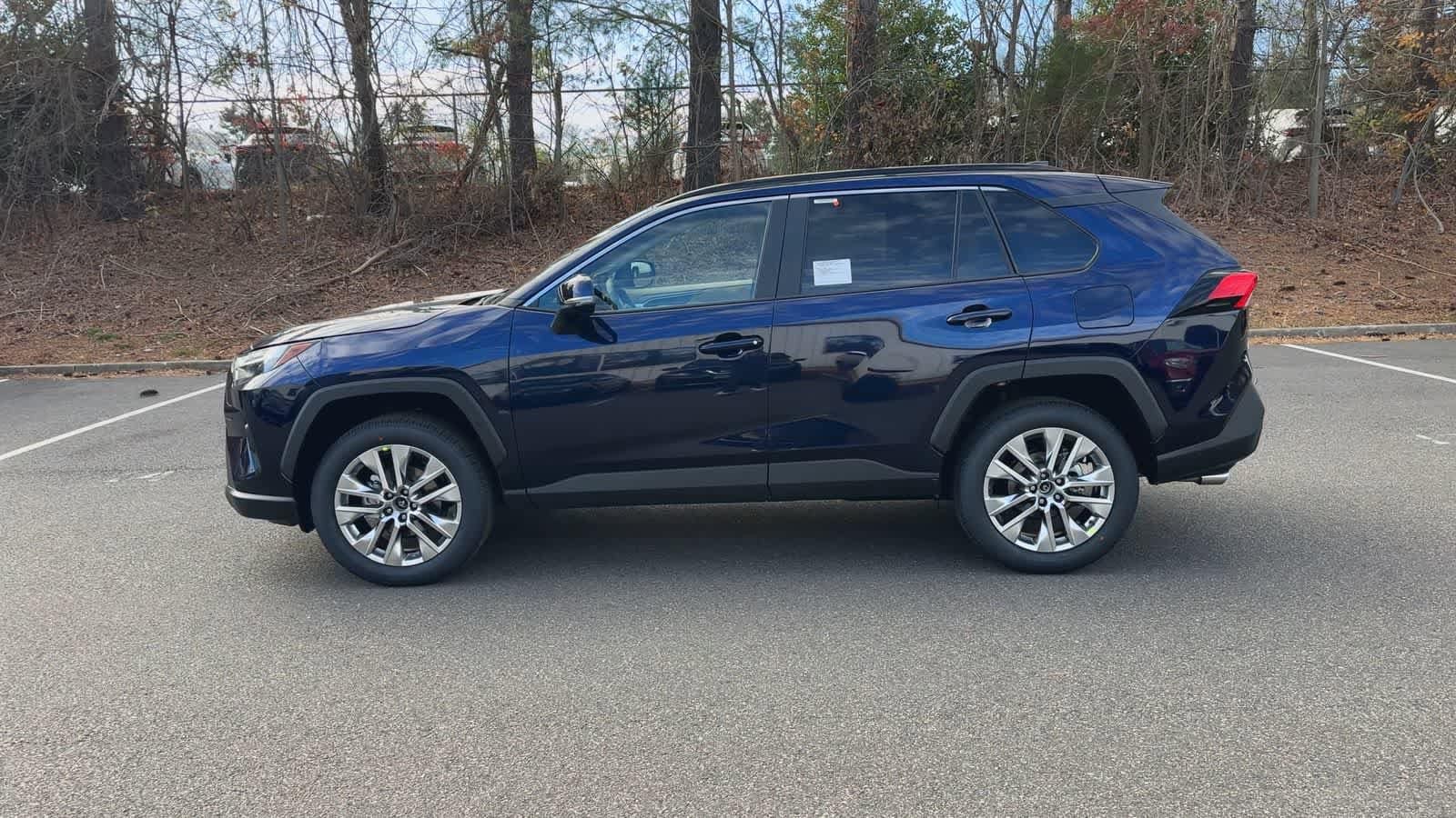 Thumbnail: 2025 Toyota RAV4 - 5