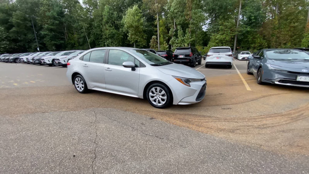 Used 2023 Toyota Corolla LE Sedan