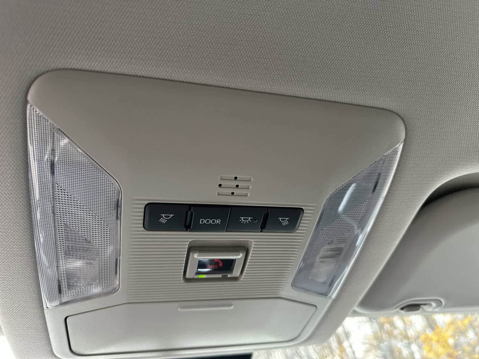 Thumbnail: 2025 Toyota RAV4 - 23