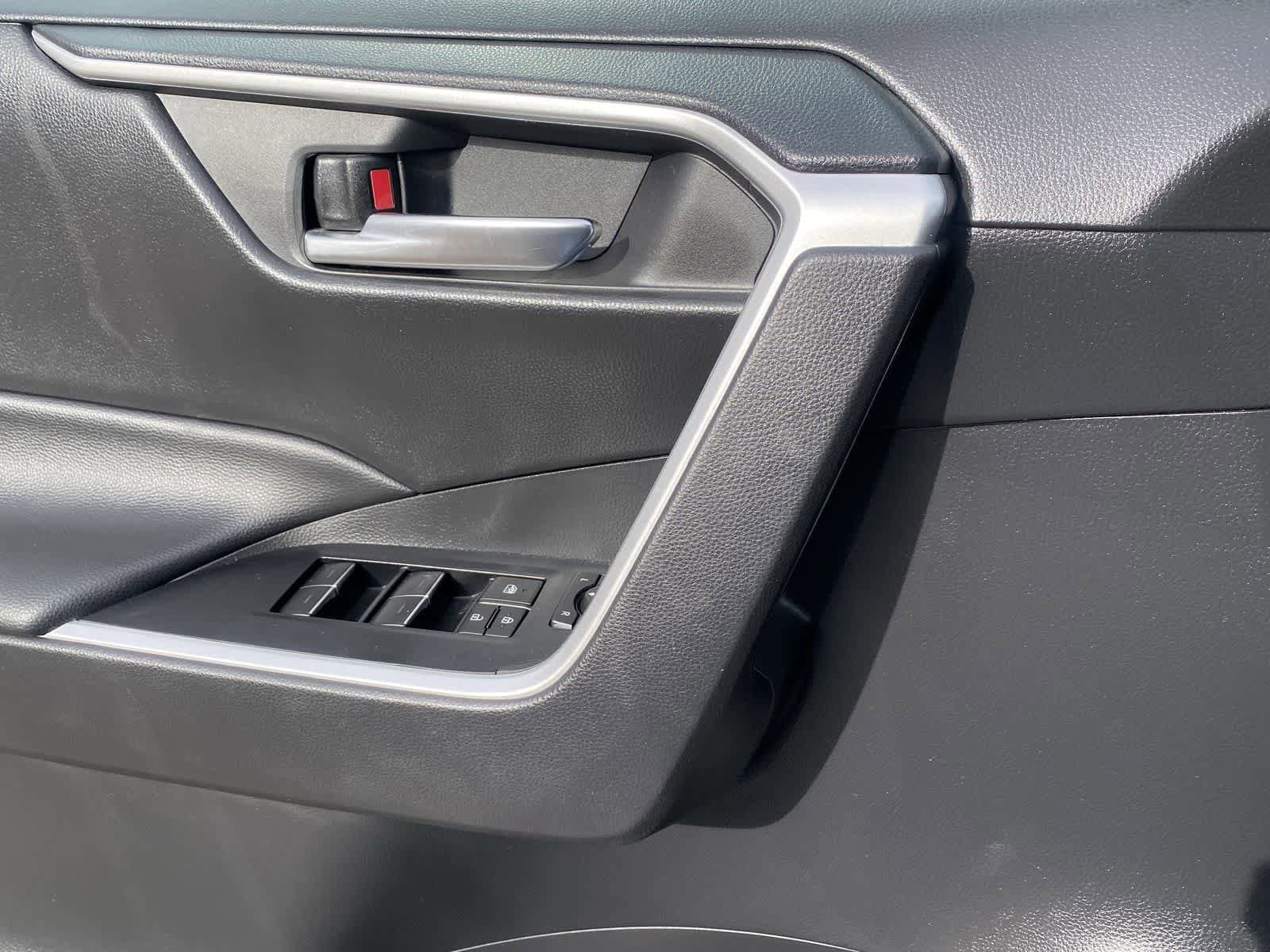 Thumbnail: 2024 Toyota RAV4 - 15