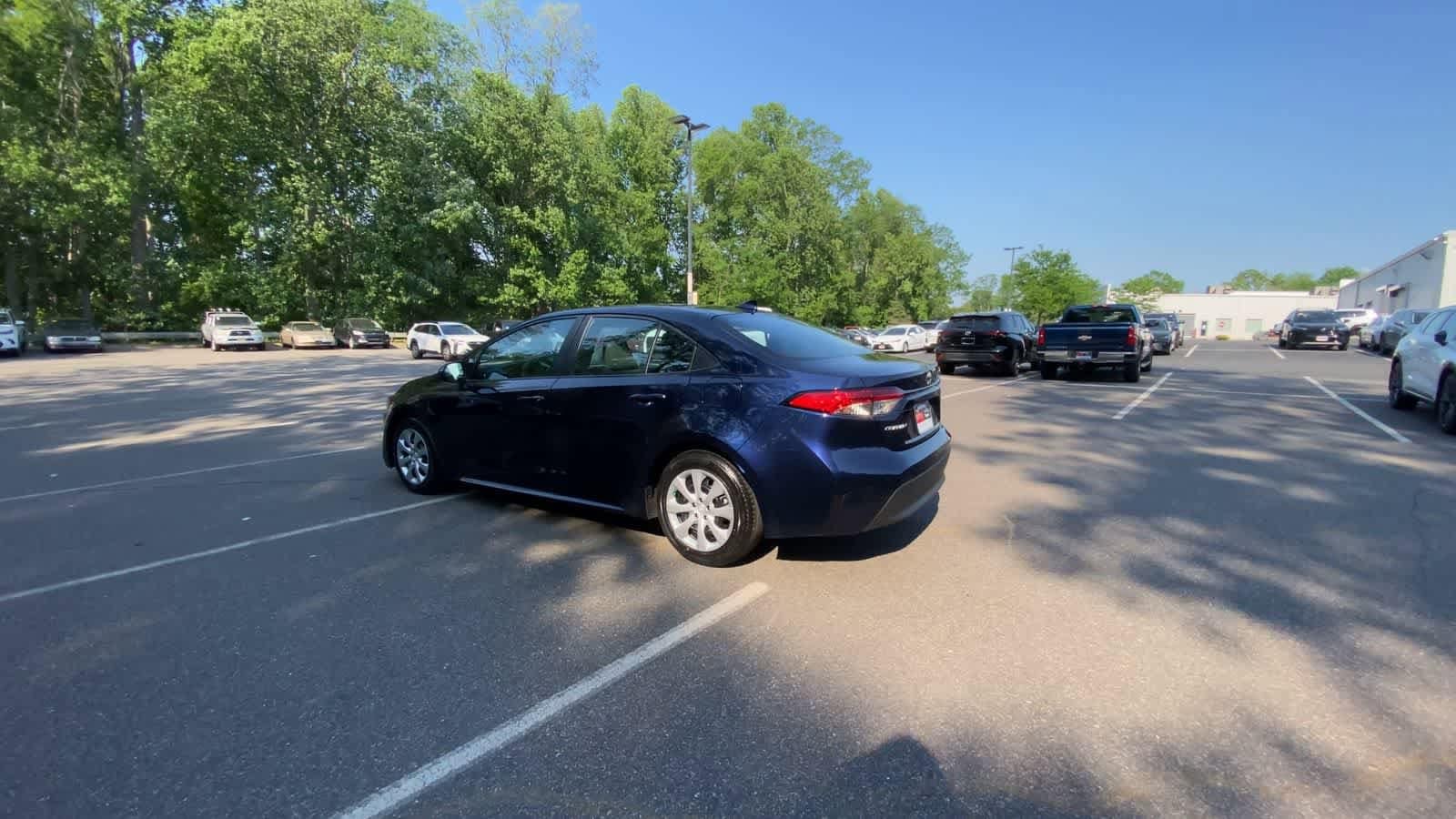 Thumbnail: 2024 Toyota Corolla - 9