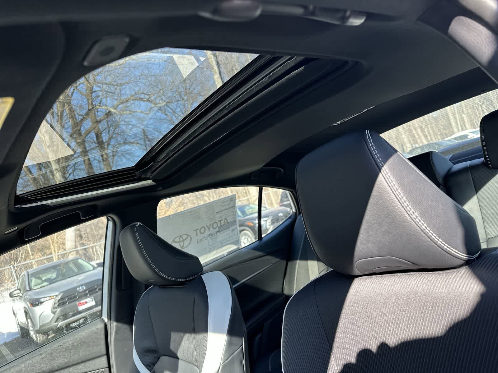 Thumbnail: 2026 Toyota Camry - 31