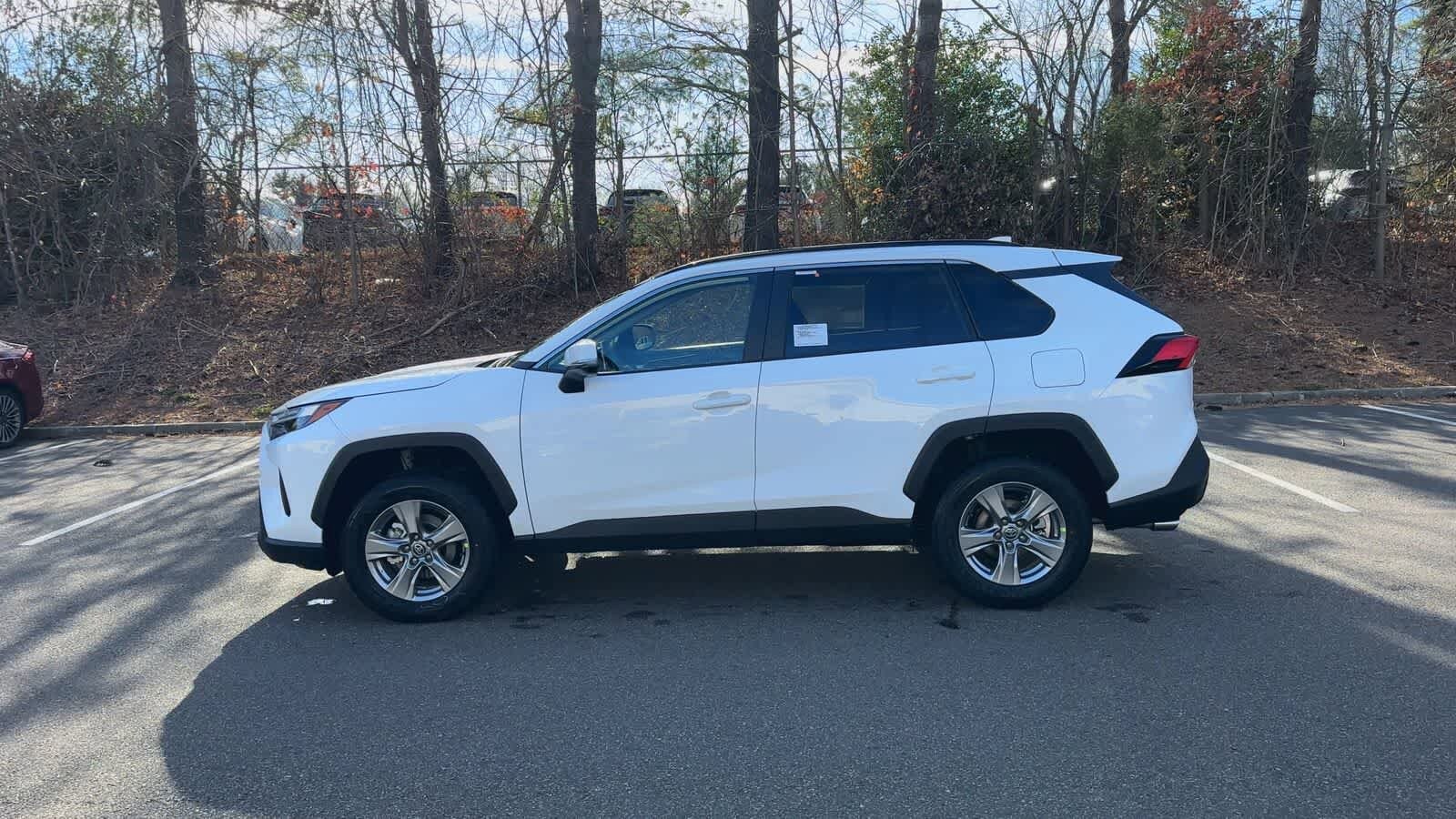 Thumbnail: 2025 Toyota RAV4 - 5