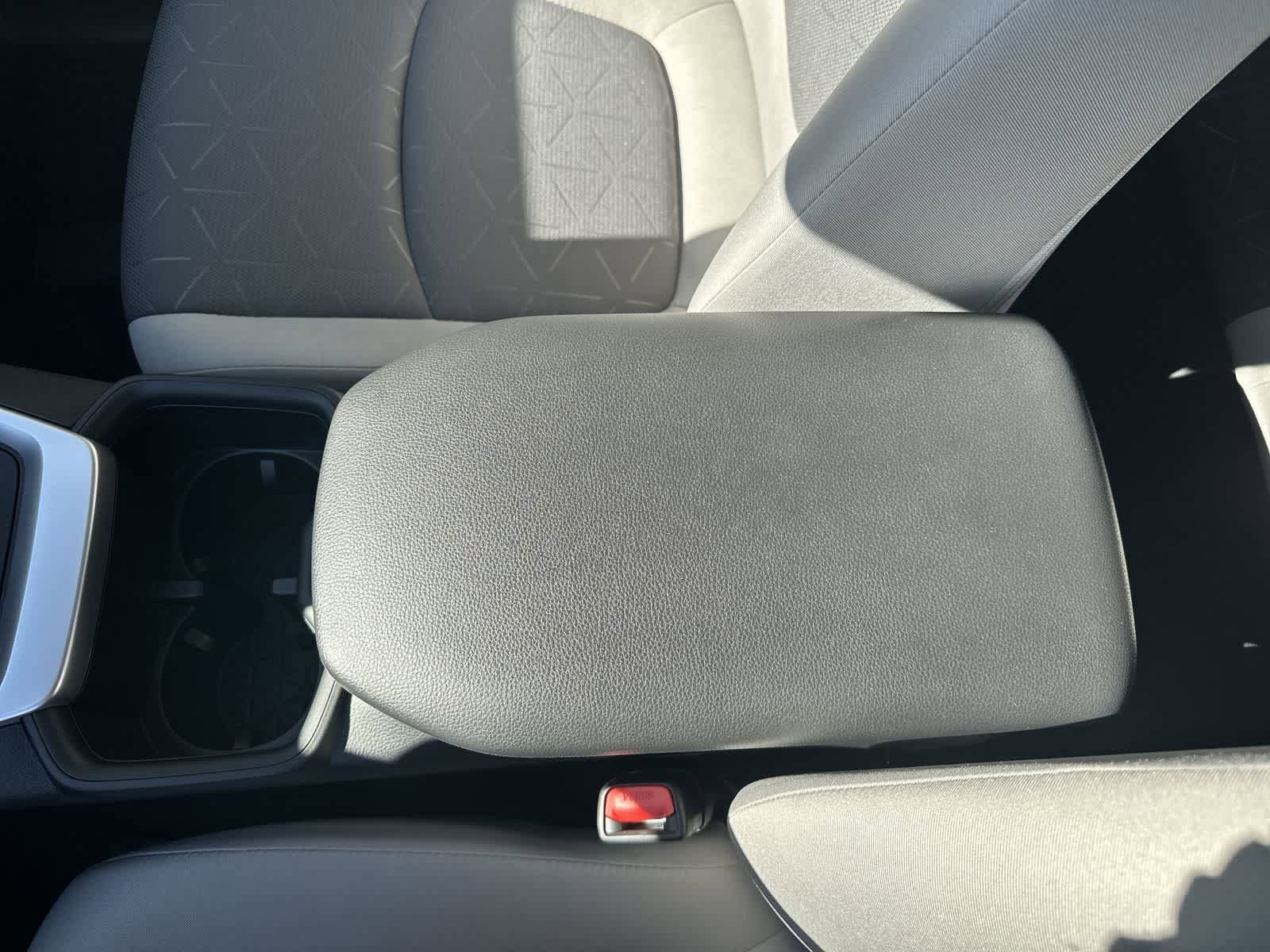 Thumbnail: 2025 Toyota RAV4 - 24