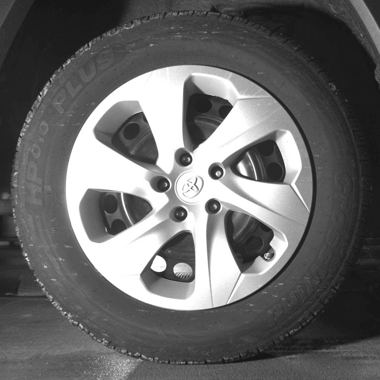 Thumbnail: 2024 Toyota RAV4 - 15