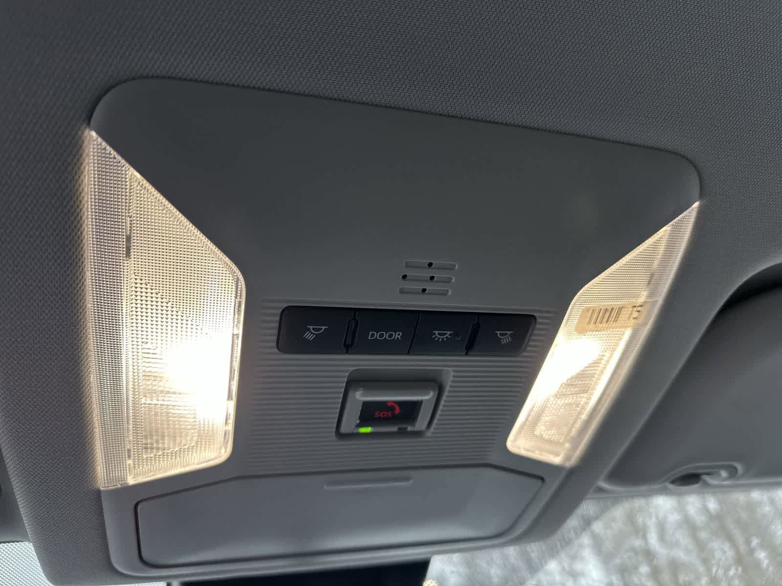 Thumbnail: 2025 Toyota RAV4 - 21