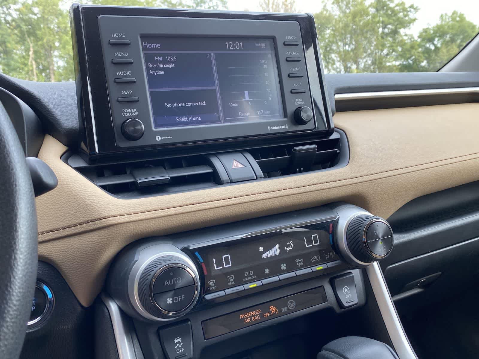 Thumbnail: 2022 Toyota RAV4 - 26