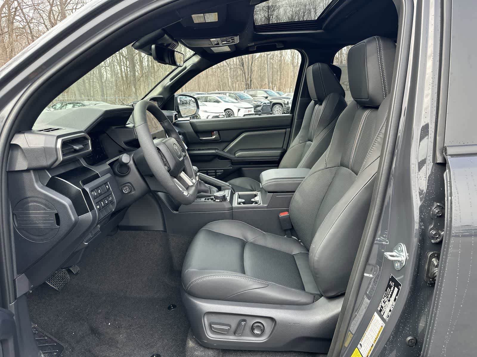 Thumbnail: 2026 Toyota 4Runner - 32