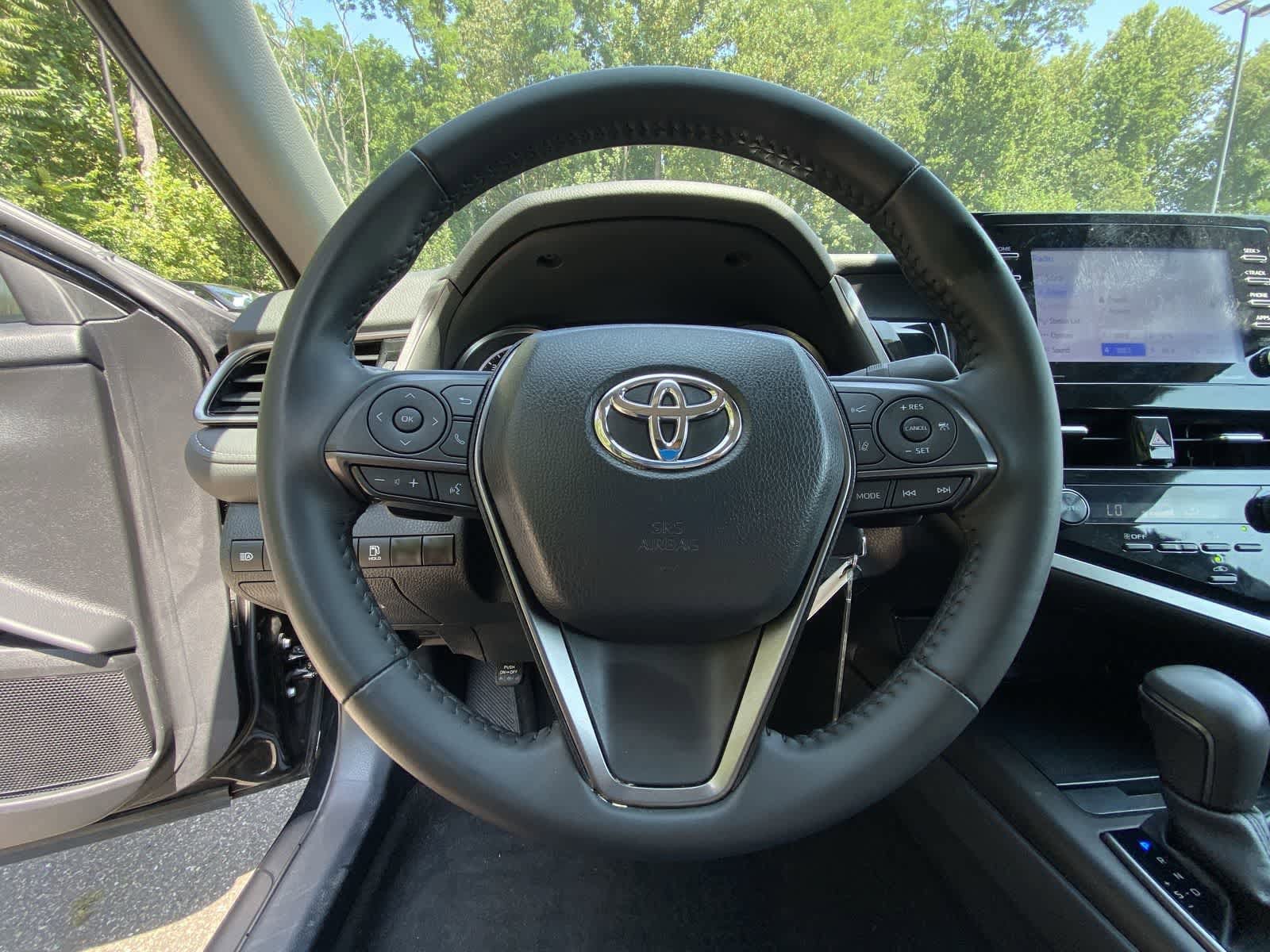 Thumbnail: 2024 Toyota Camry - 25