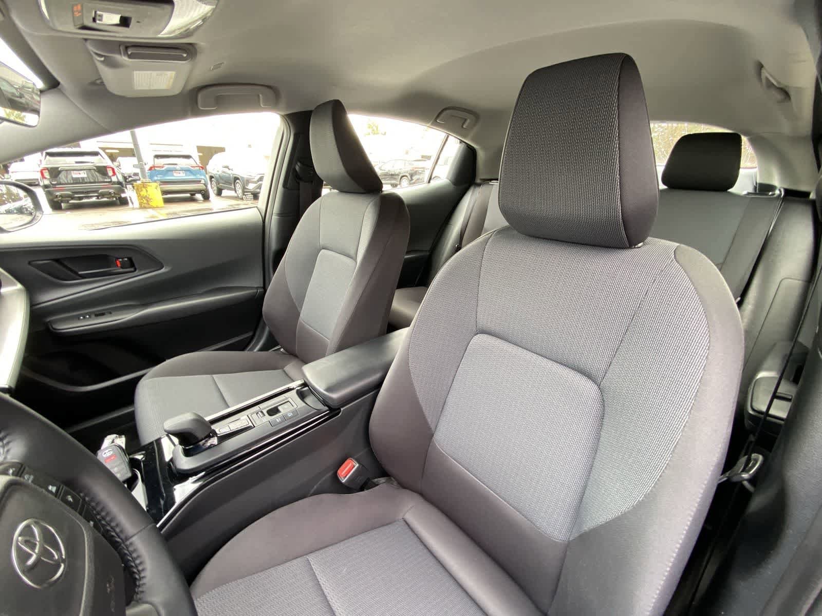 Thumbnail: 2025 Toyota Prius - 17