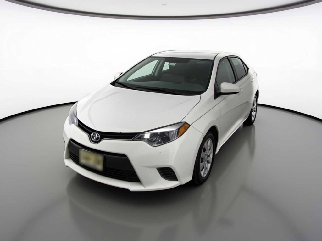 Used 2015 Toyota Corolla LE Sedan