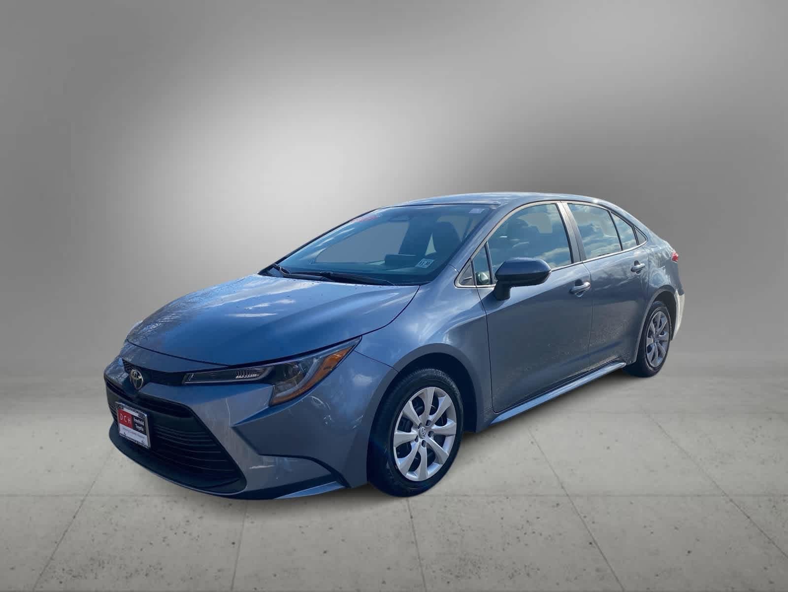 2026 Toyota Corolla LE's photo