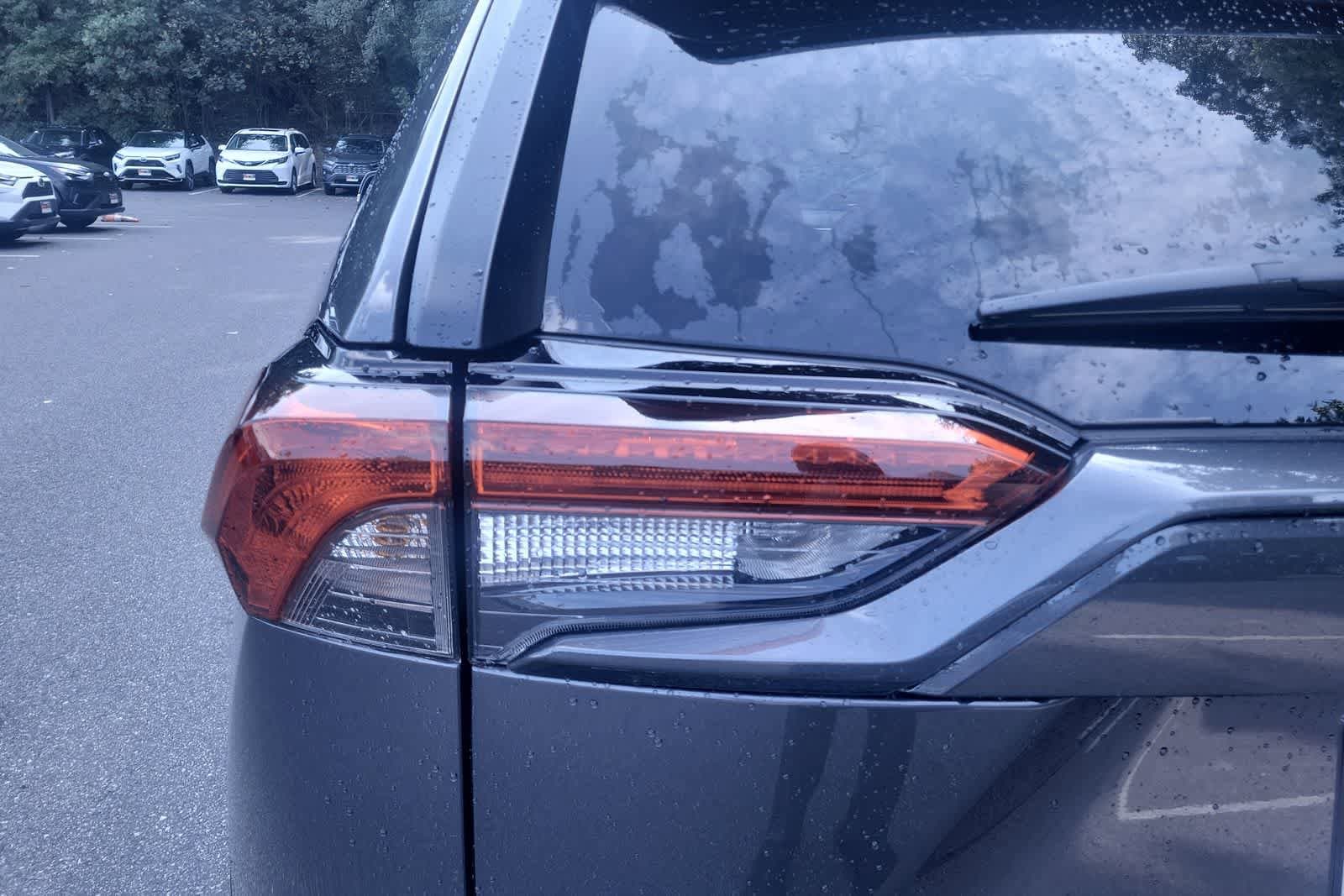 Thumbnail: 2025 Toyota RAV4 - 13