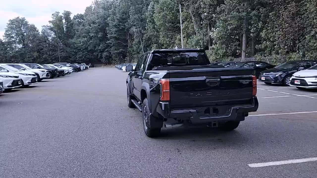 Thumbnail: 2025 Toyota Tacoma - 7