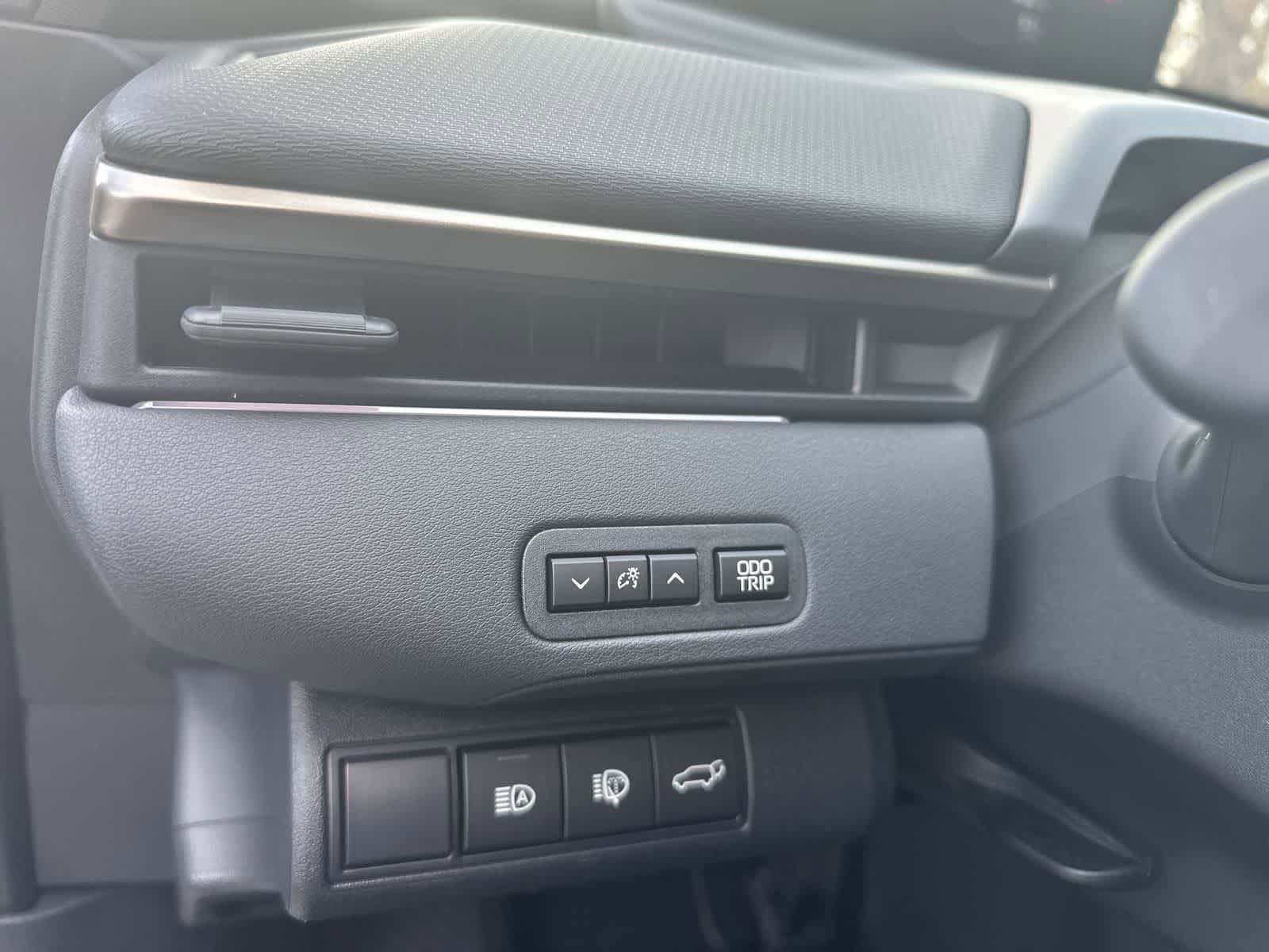 Thumbnail: 2026 Toyota bZ - 20