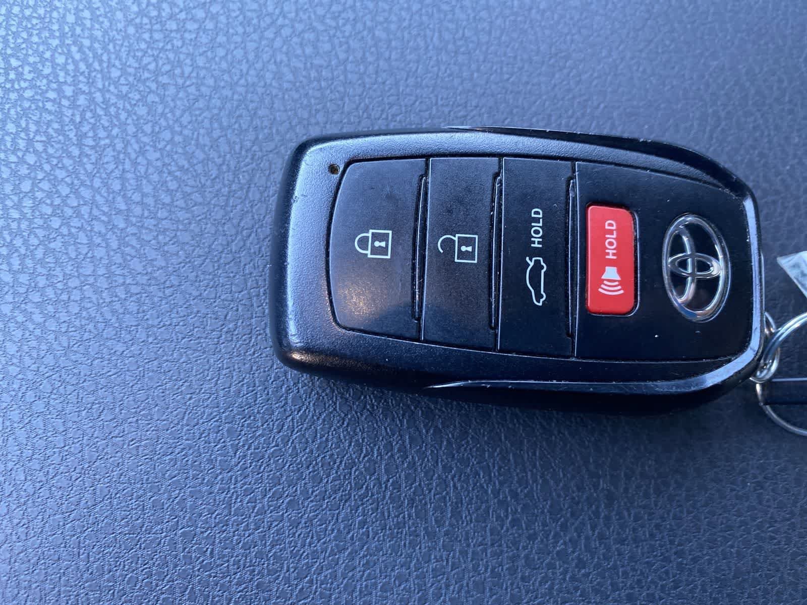 Thumbnail: 2025 Toyota Camry - 34