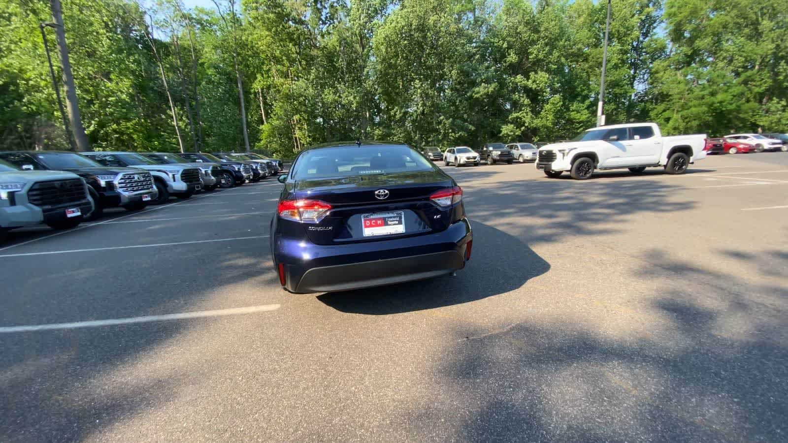 Thumbnail: 2024 Toyota Corolla - 10