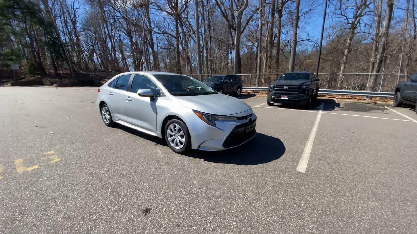 Thumbnail: 2025 Toyota Corolla - 5