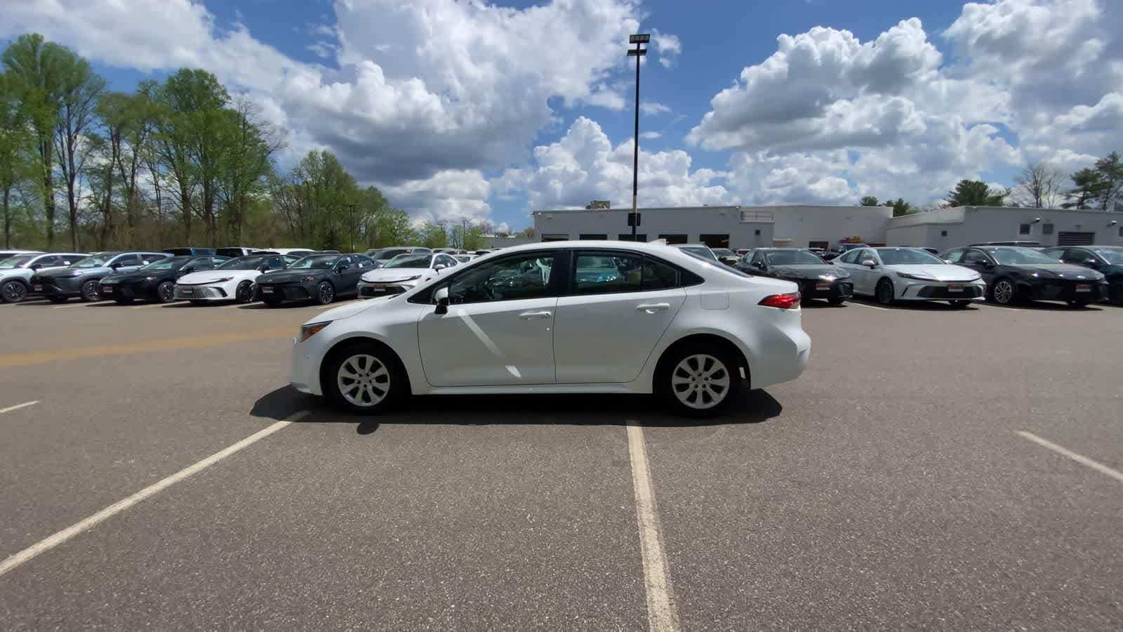 Thumbnail: 2025 Toyota Corolla - 6