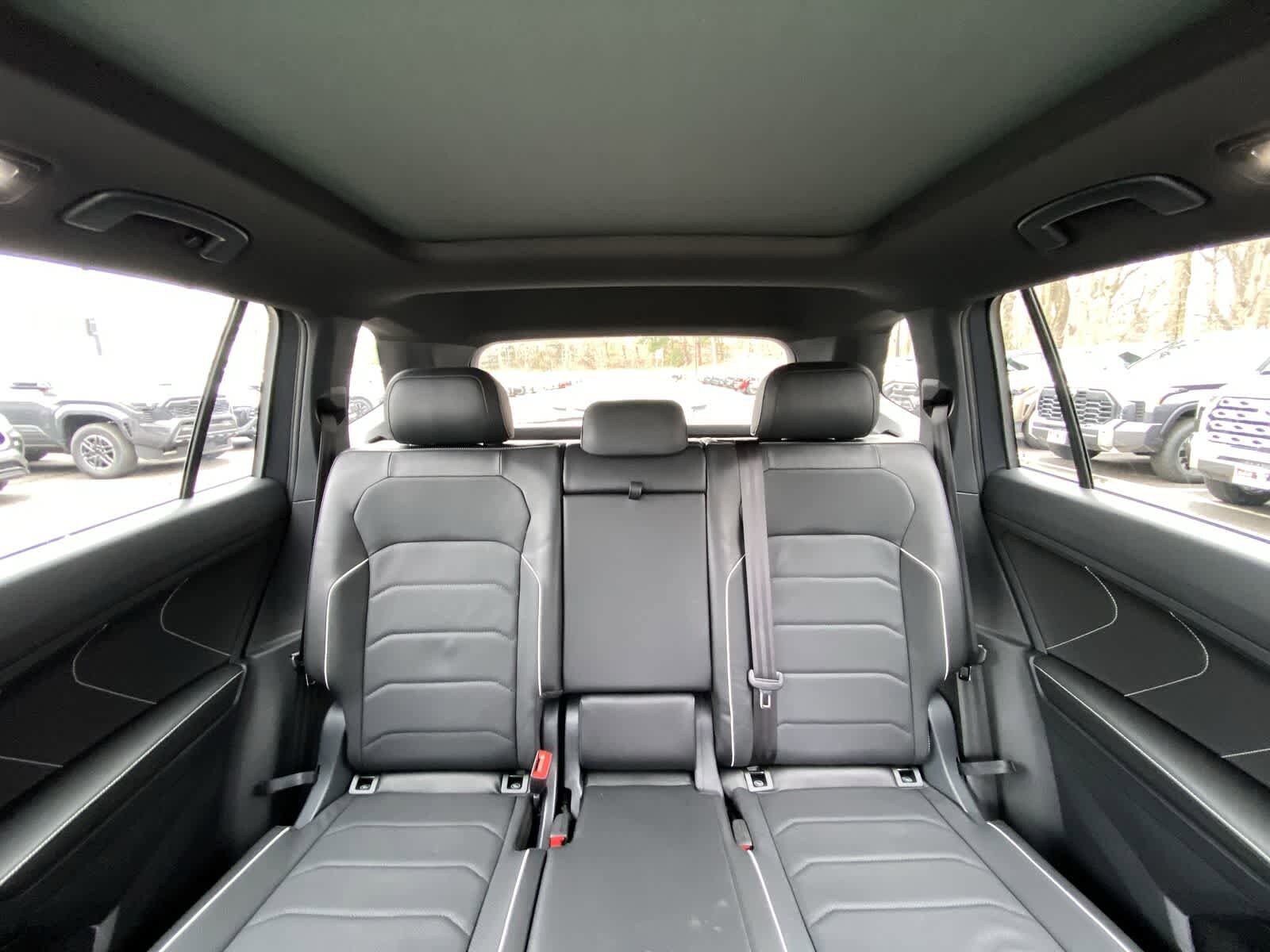 Thumbnail: 2024 Volkswagen Tiguan - 25