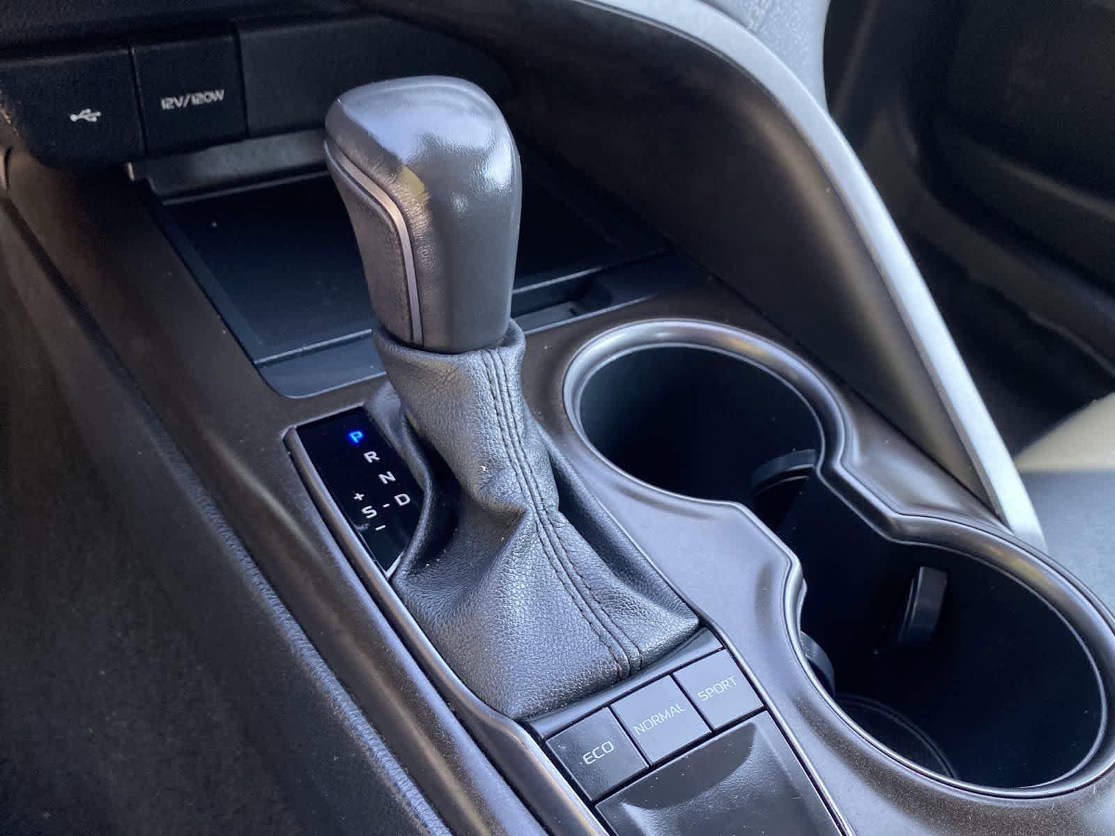 Thumbnail: 2023 Toyota Camry - 28