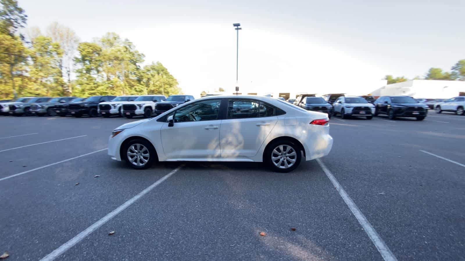 Thumbnail: 2024 Toyota Corolla - 5