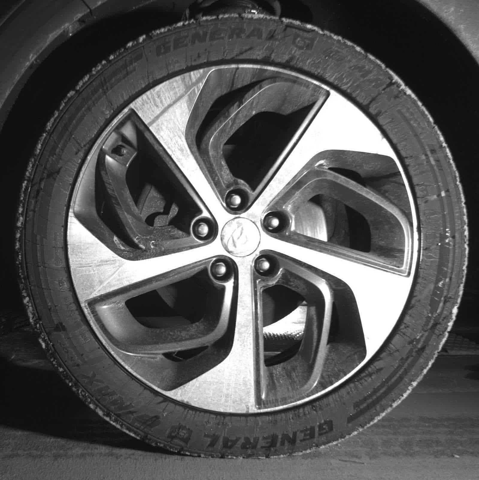 Thumbnail: 2016 Hyundai Tucson - 10