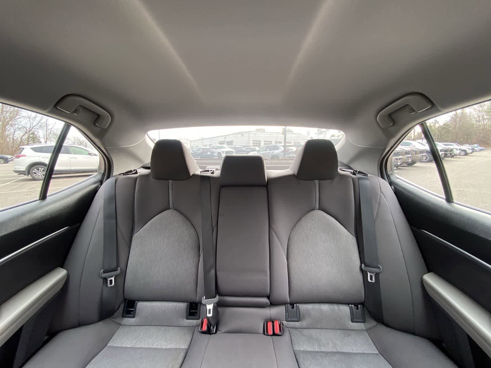 Thumbnail: 2023 Toyota Camry - 31