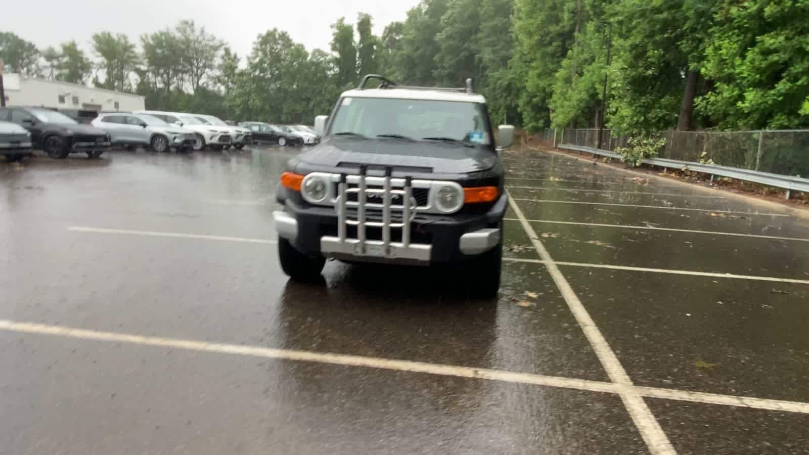 Thumbnail: 2008 Toyota FJ Cruiser - 4