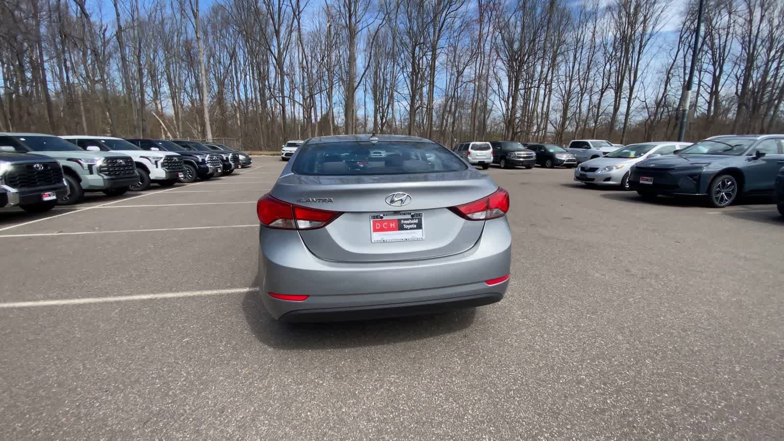 Thumbnail: 2016 Hyundai Elantra - 14