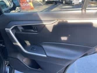 Thumbnail: 2020 Toyota RAV4 - 19