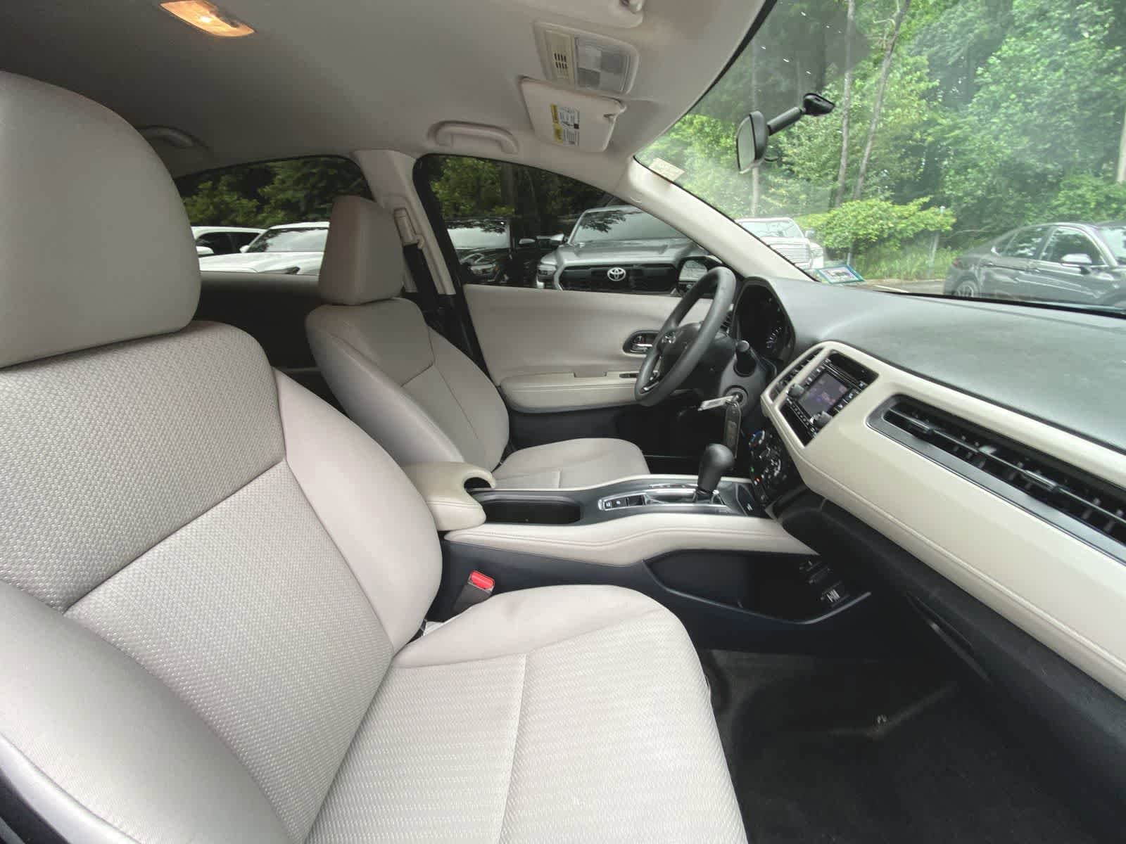 Thumbnail: 2017 Honda HR-V - 20