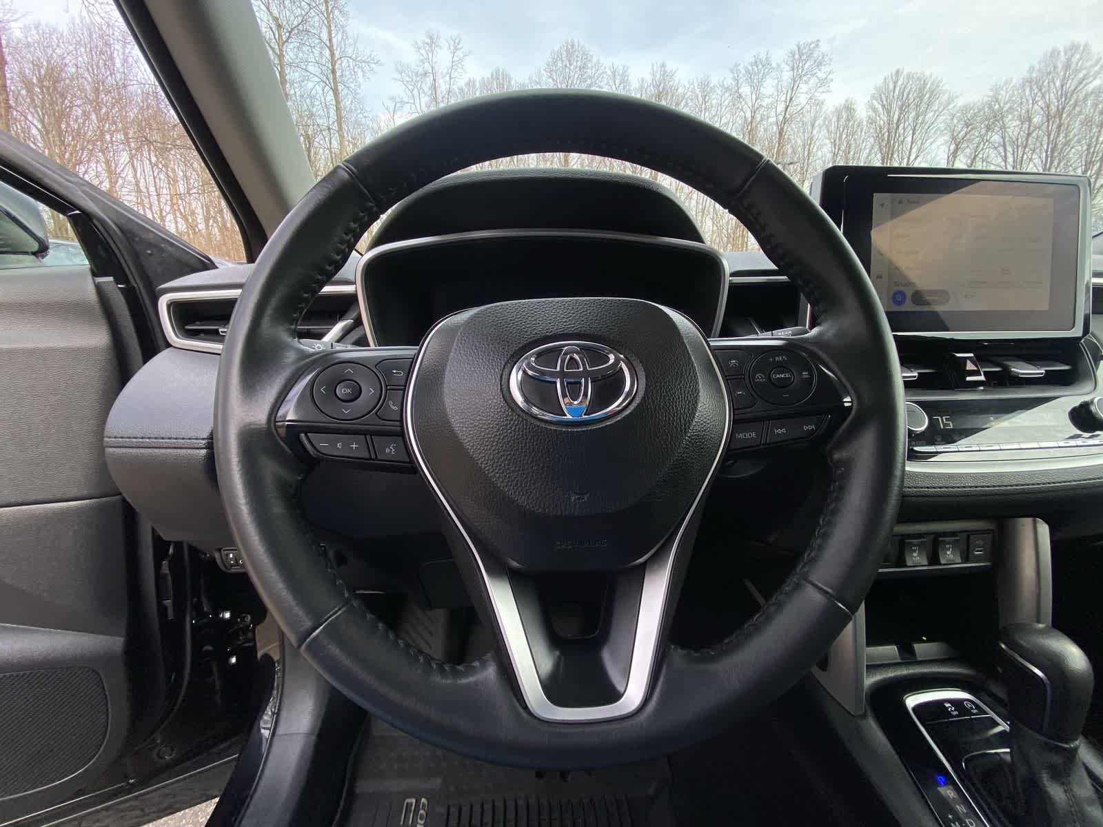 Thumbnail: 2024 Toyota Corolla Cross - 26