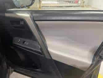 Thumbnail: 2014 Toyota RAV4 - 13